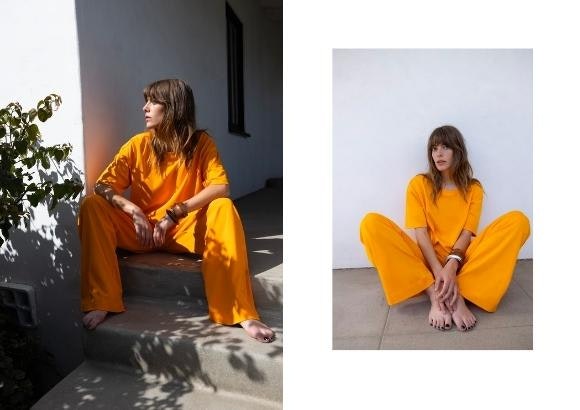 pantalón de zara naranja